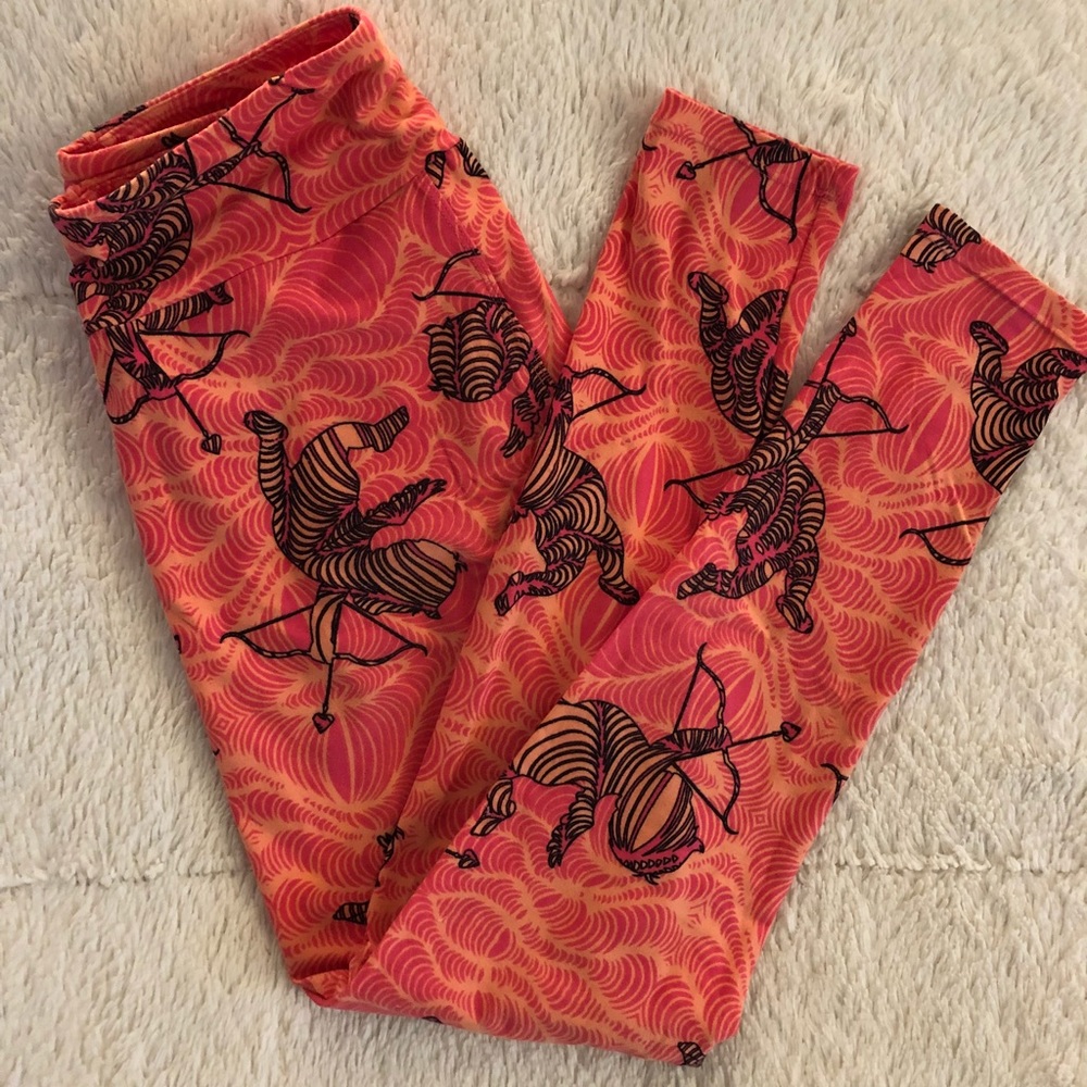 LuLaRoe OS Leggings Cupid